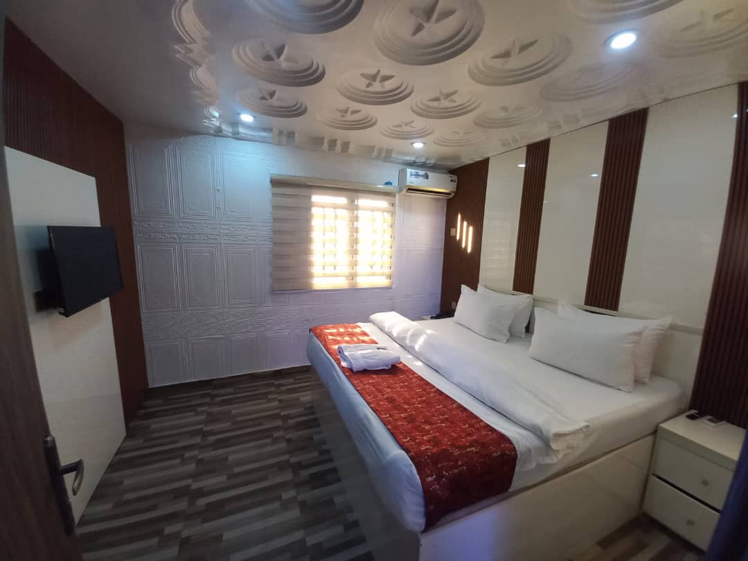 WhatsApp Image 2025-01-22 at 12.07.45 PM (2)